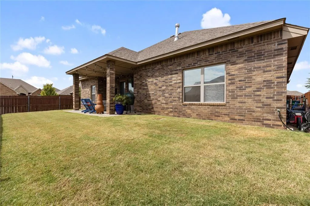 Photo 34 — 10916 SW 35th Terrace, Yukon, OK 73099