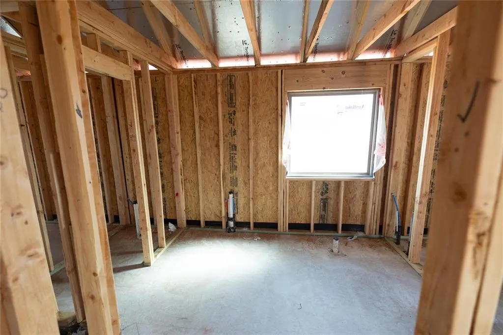 Photo 4 — 601 Straight Street, Guthrie, OK 73044