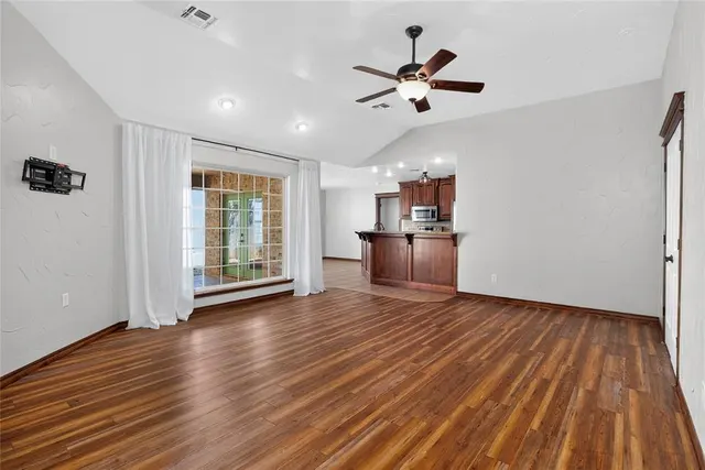 Photo 6 — 1105 Hershel Drive, Elgin, OK 73538