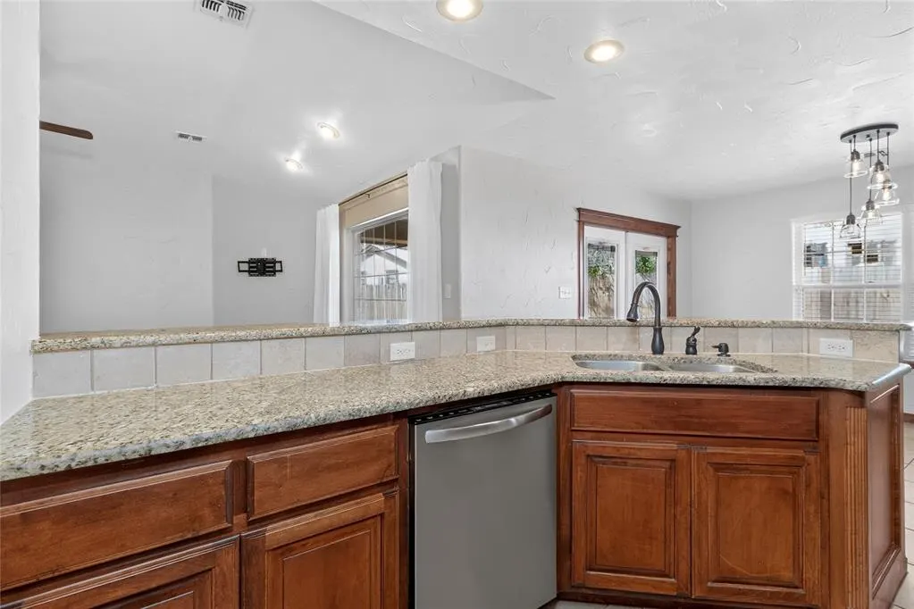 Photo 13 — 1105 Hershel Drive, Elgin, OK 73538