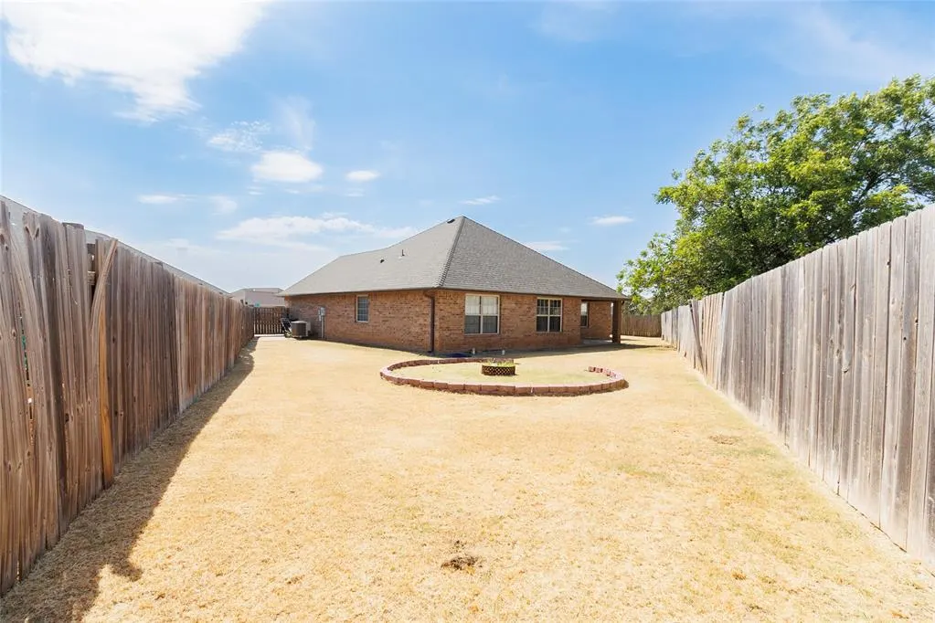 Photo 34 — 1105 Hershel Drive, Elgin, OK 73538