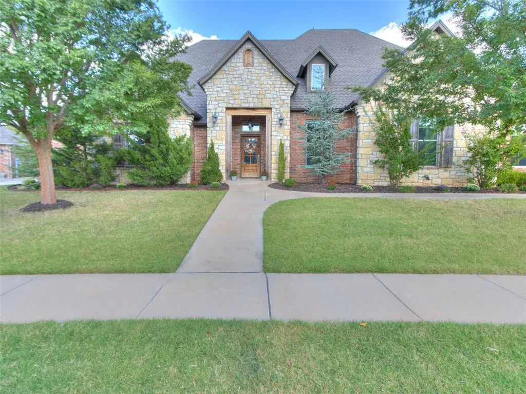 Front exterior — 4301 Hackney Wick Road, Norman, OK 73072