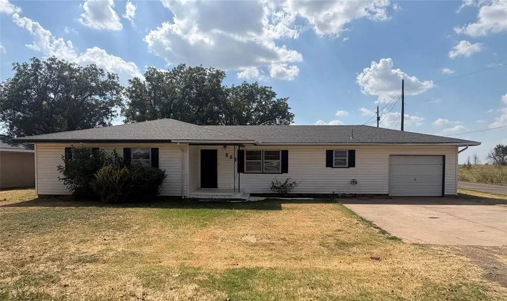 Front exterior — 803 Willis Avenue, Blair, OK 73526