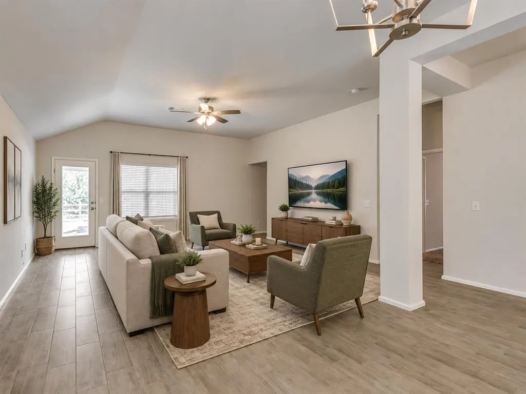 Photo 8 — 241 Vista Drive, Yukon, OK 73099