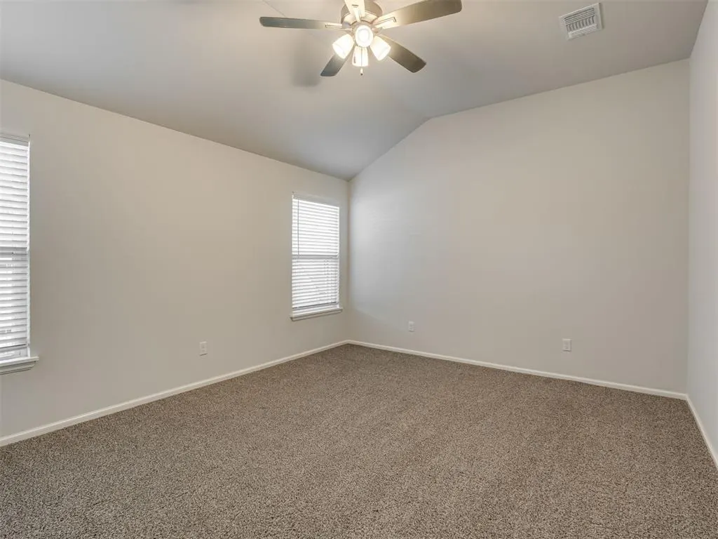 Photo 27 — 241 Vista Drive, Yukon, OK 73099