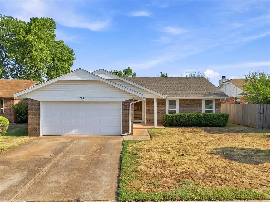 Front exterior — 715 W Forest Drive, Mustang, OK 73064