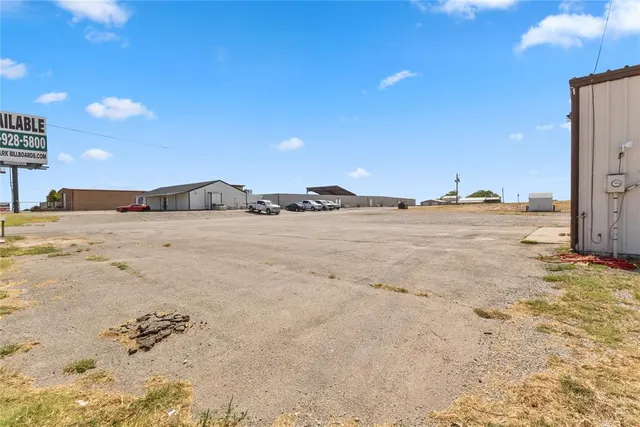 Photo 6 — 23999 E 1013 Road, Weatherford, OK 73096