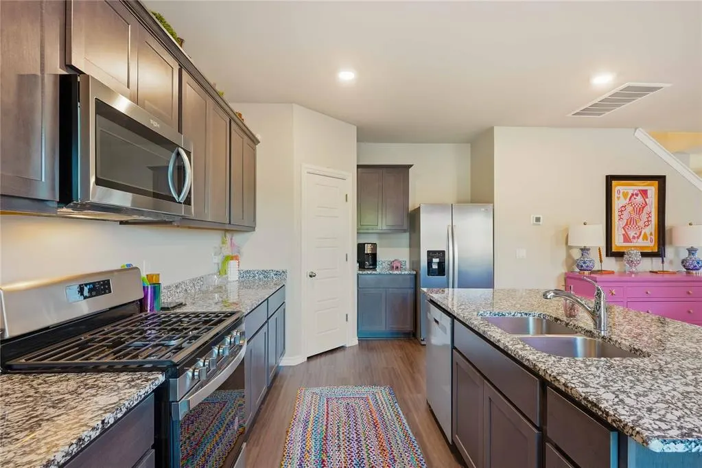 Photo 13 — 4421 Palmetto Bluff Drive, Mustang, OK 73064