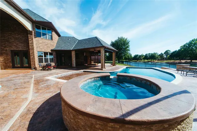 Photo 6 — 12809 Rohan Court, Oklahoma City, OK 73170