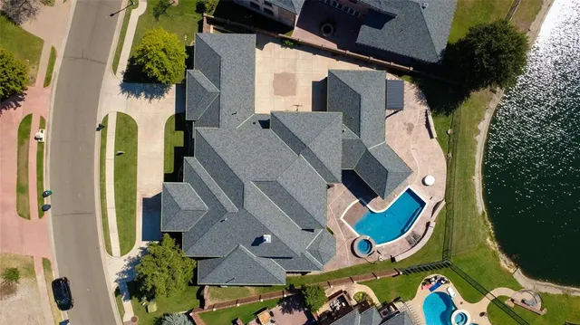 Photo 4 — 12809 Rohan Court, Oklahoma City, OK 73170