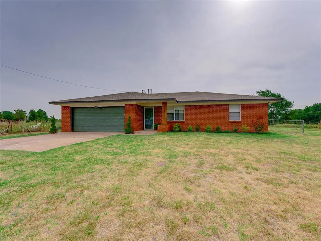 Photo 2 — 3574 N Highway 74, Crescent, OK 73028