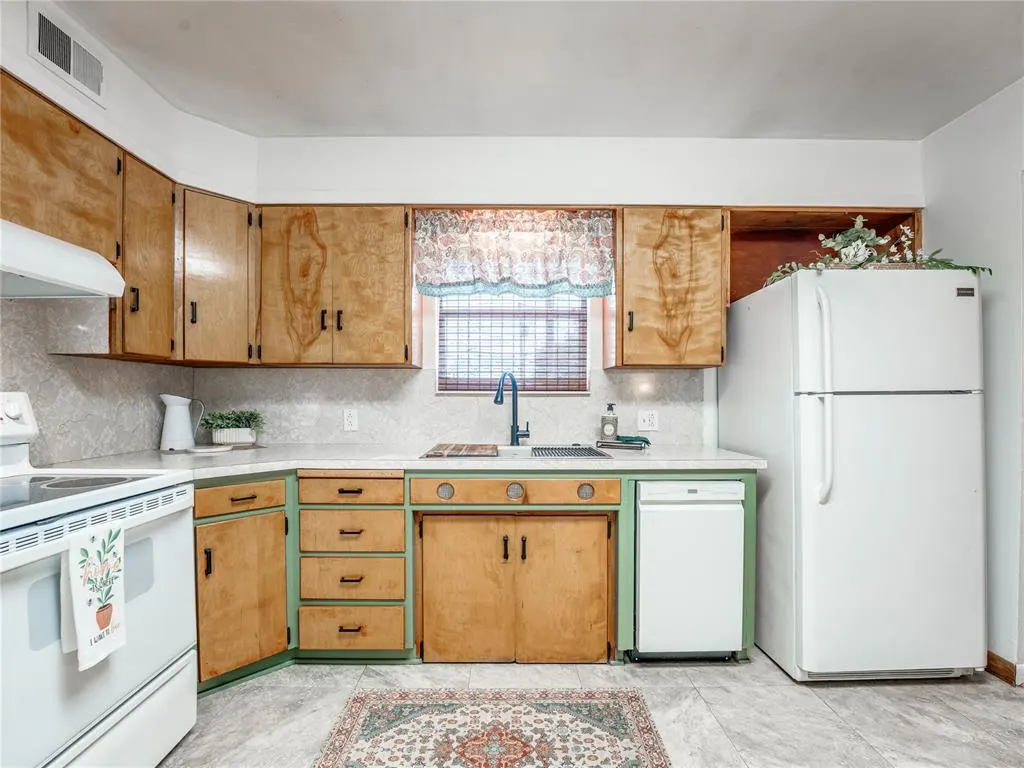 Photo 9 — 3574 N Highway 74, Crescent, OK 73028