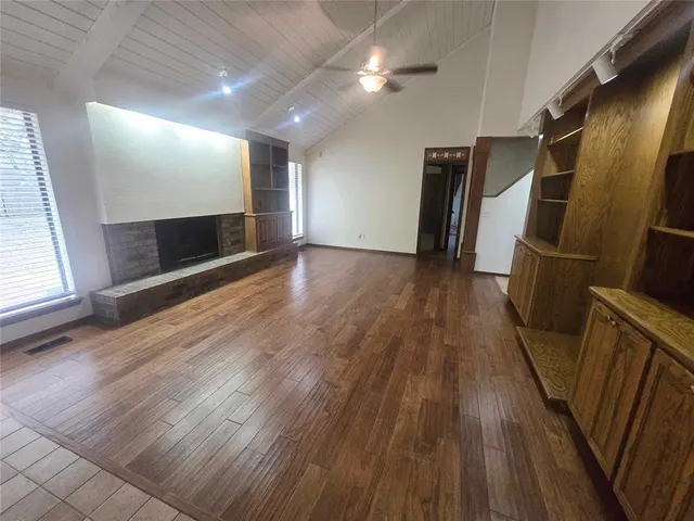 Photo 4 — 1212 Kingston Court, Edmond, OK 73034
