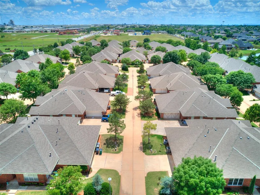 Photo 48 — 15524 Swallowtail Drive, Edmond, OK 73013