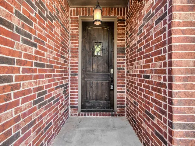 Photo 2 — 15913 Big Cypress Drive, Edmond, OK 73013