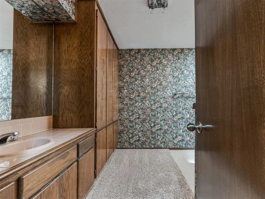 Photo 22 — 1201 Fox Bluff Court, Edmond, OK 73034
