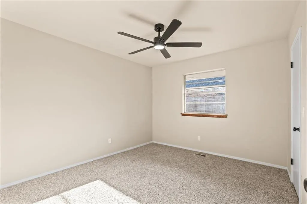 Photo 23 — 818 SW 26th Place, El Reno, OK 73036