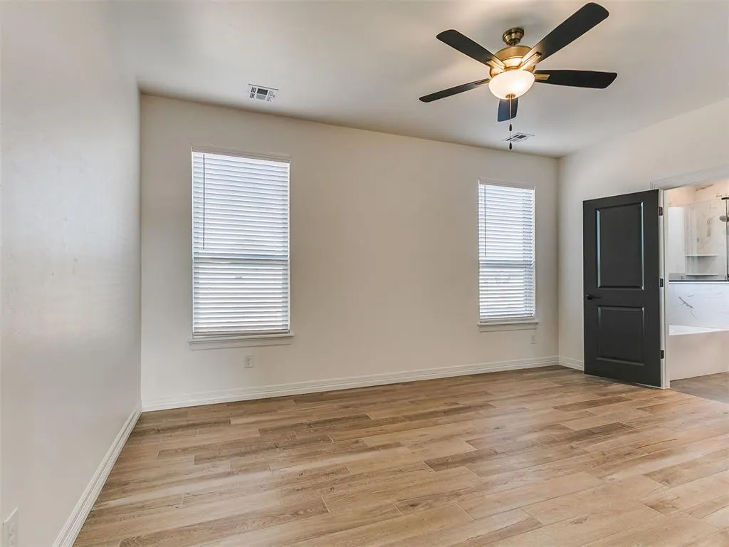 Photo 22 — 9404 NW 75th Street, Yukon, OK 73099