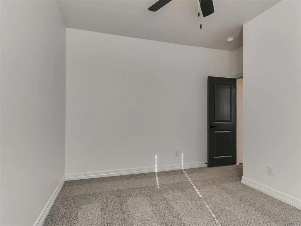 Photo 38 — 9404 NW 75th Street, Yukon, OK 73099