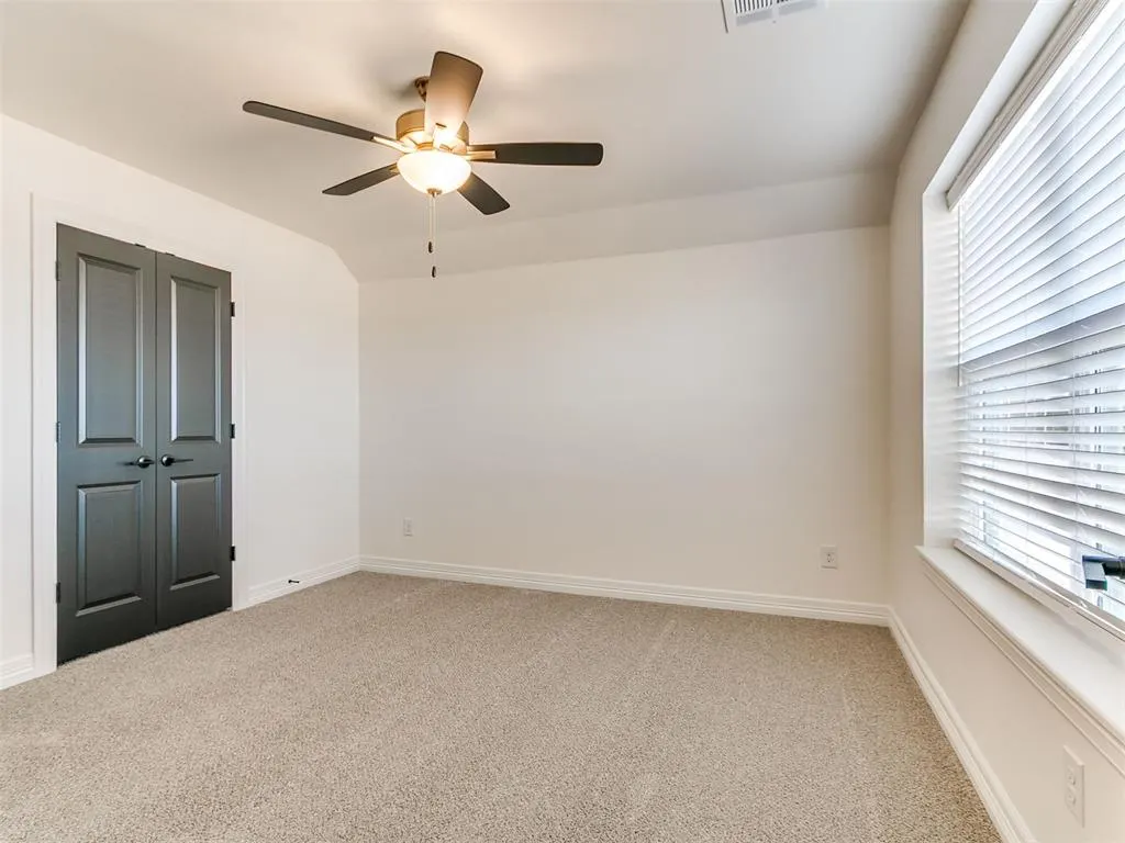 Photo 40 — 9404 NW 75th Street, Yukon, OK 73099