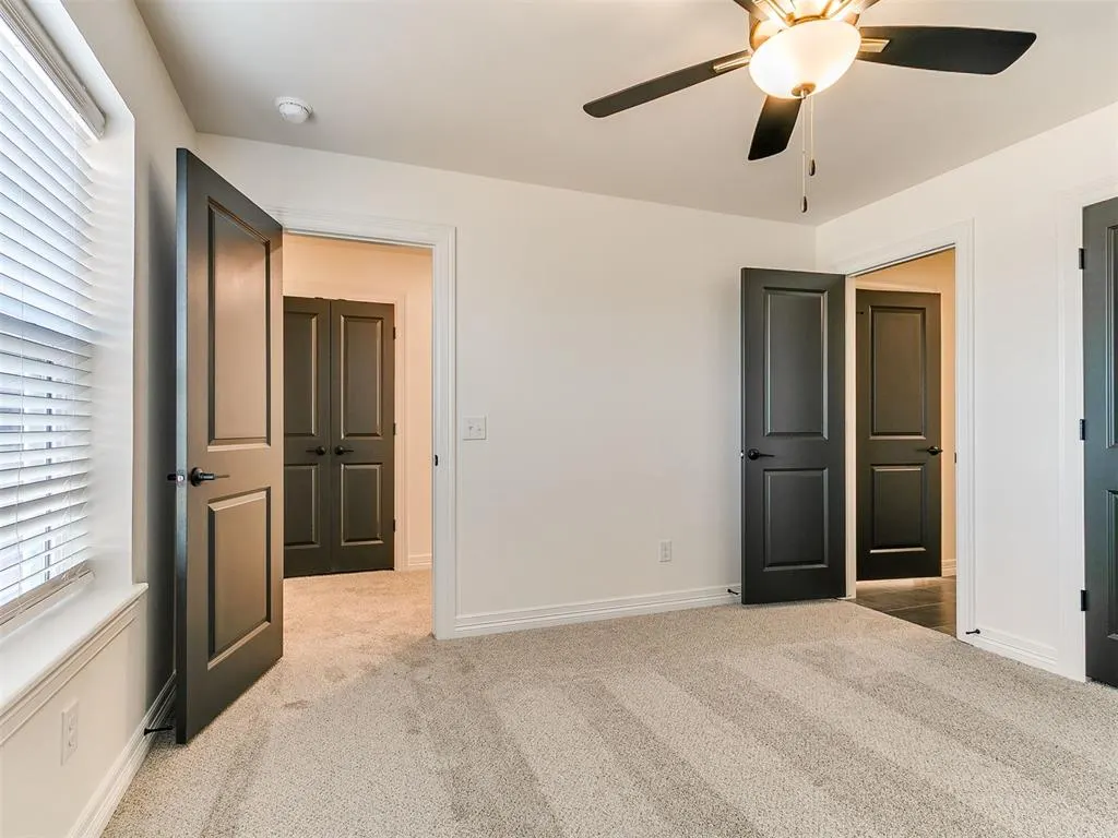 Photo 41 — 9404 NW 75th Street, Yukon, OK 73099