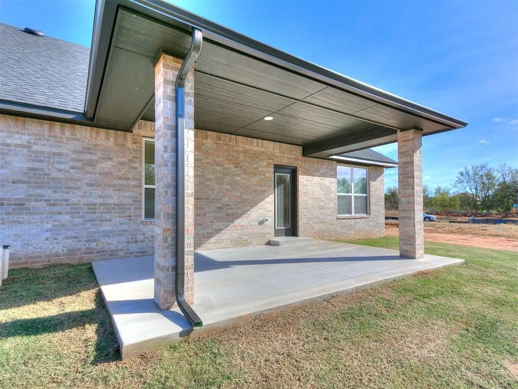 Photo 49 — 9404 NW 75th Street, Yukon, OK 73099