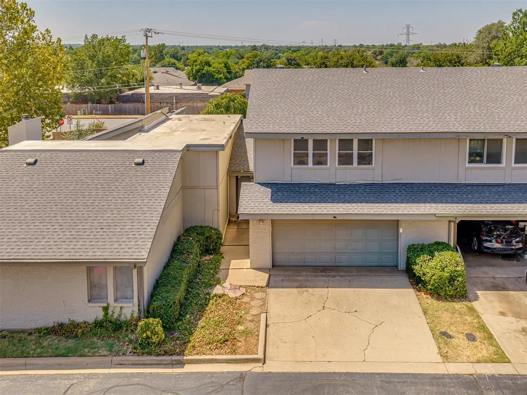 Front exterior — 5838 Hefner Village Court, Oklahoma City, OK 73162