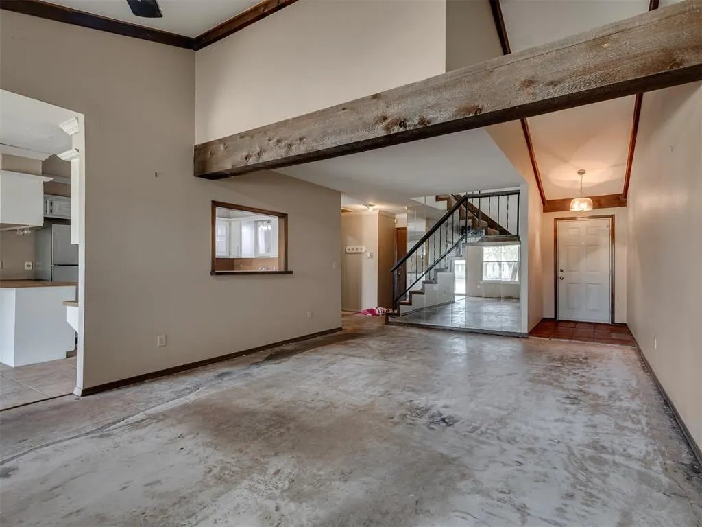 Photo 8 — 5838 Hefner Village Court, Oklahoma City, OK 73162