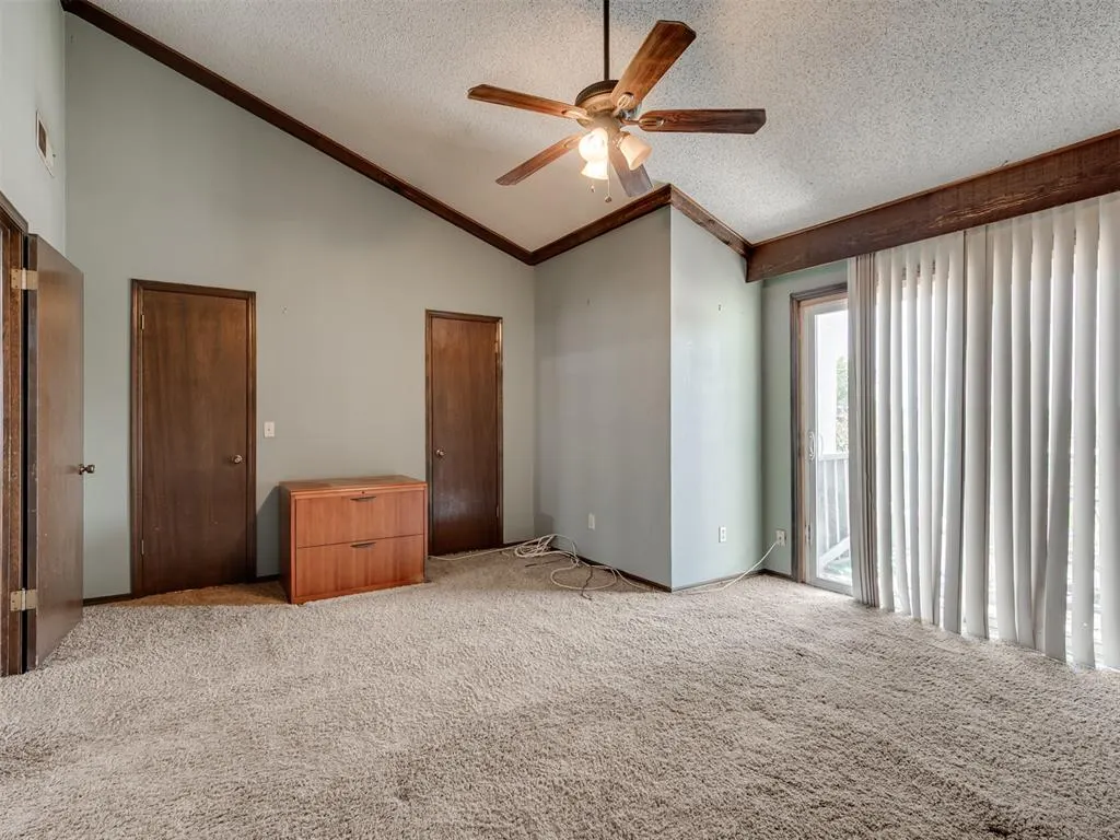 Photo 14 — 5838 Hefner Village Court, Oklahoma City, OK 73162