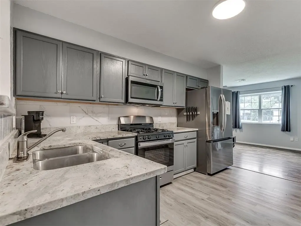 Photo 3 — 1508 Loftin Drive, Midwest City, OK 73130