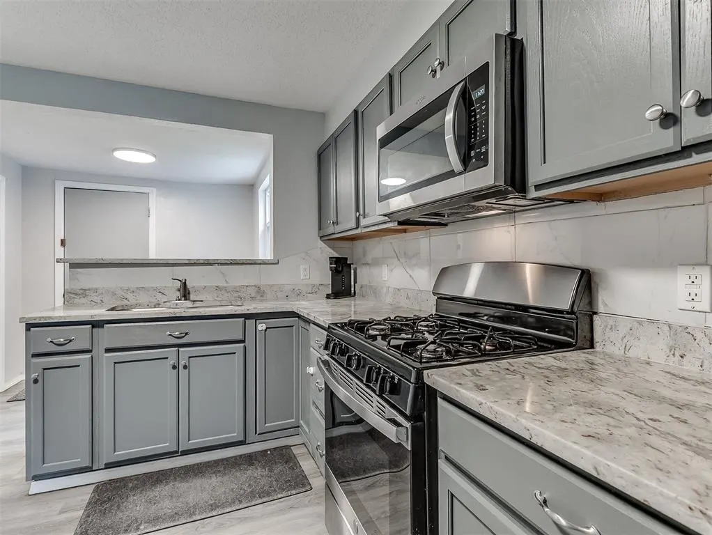 Photo 5 — 1508 Loftin Drive, Midwest City, OK 73130