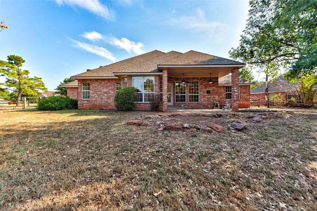 Photo 48 — 204 Persimmon Ridge Drive, Blanchard, OK 73010