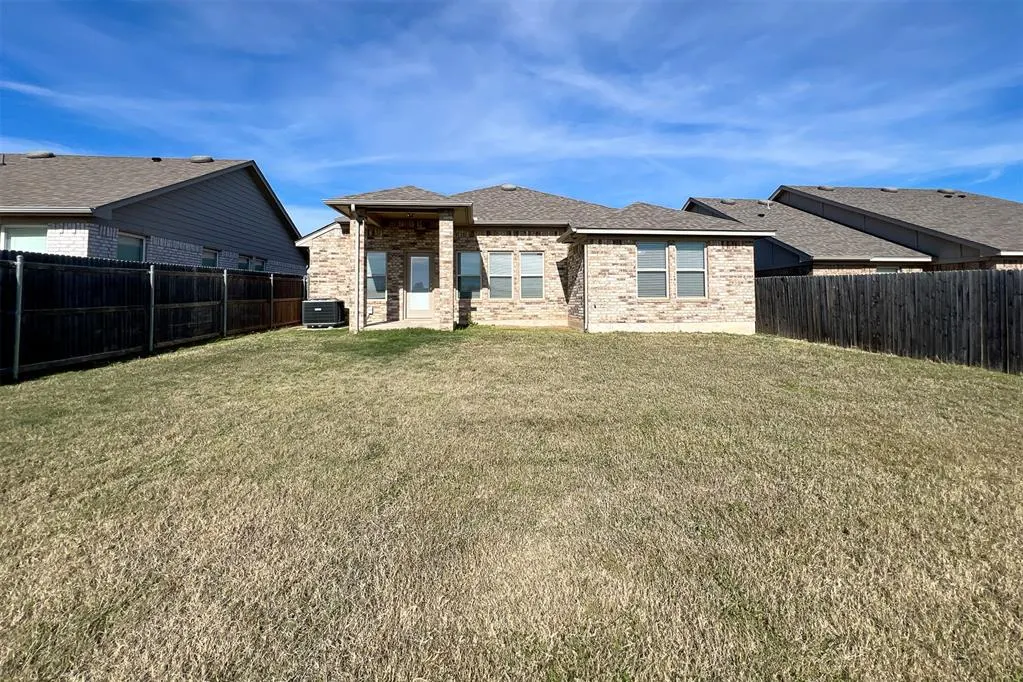 Photo 29 — 12932 NW 3rd Terrace, Yukon, OK 73099