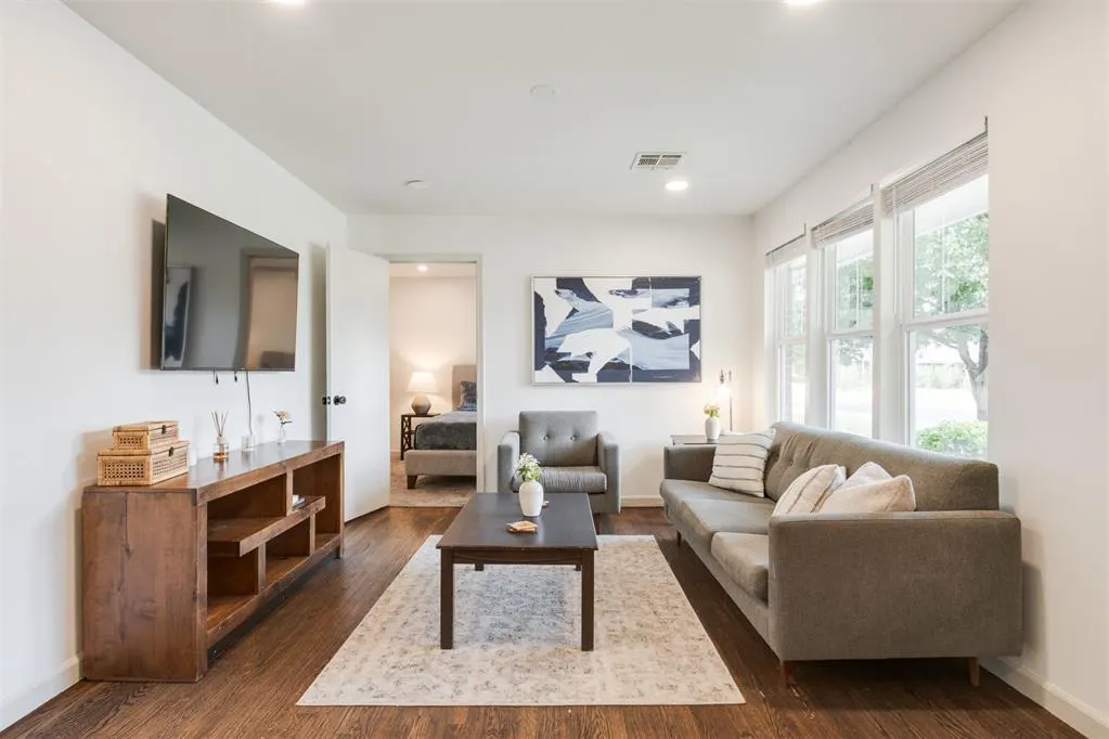 Photo 5 — 2224 Hasley Drive, Oklahoma City, OK 73120