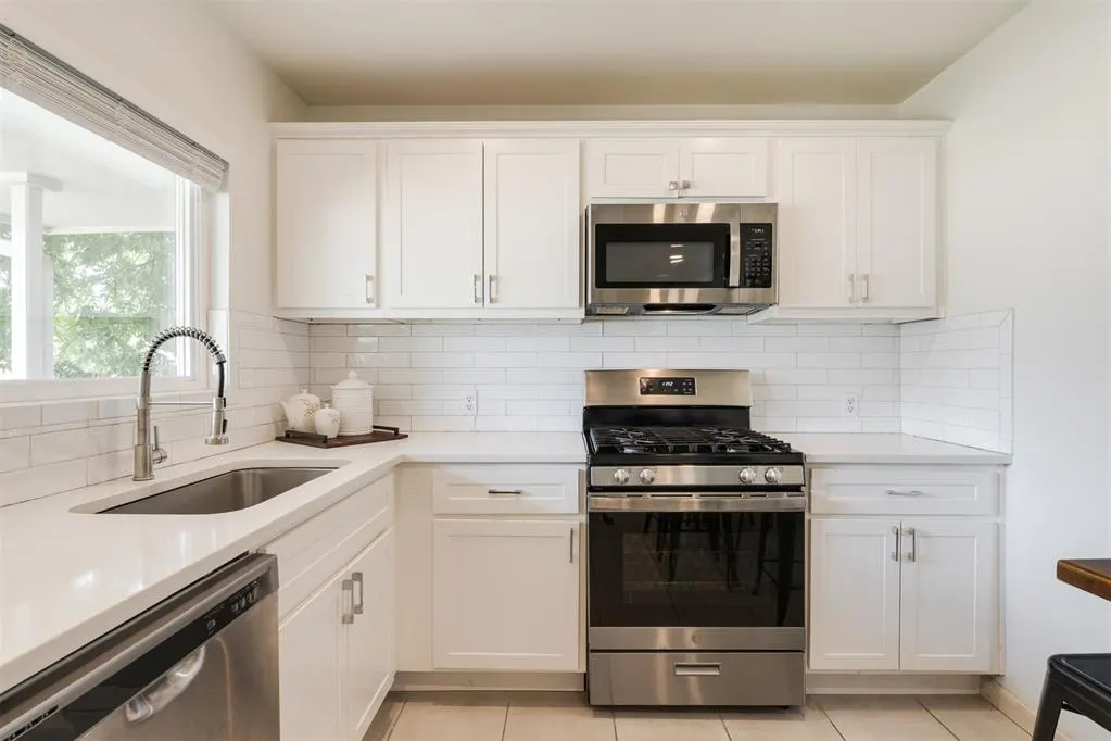 Photo 12 — 2224 Hasley Drive, Oklahoma City, OK 73120