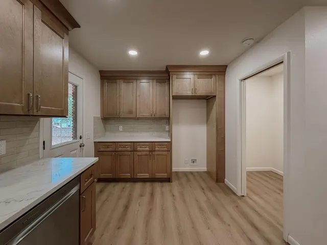 Photo 7 — 410 N Bryan Street, Weatherford, OK 73096