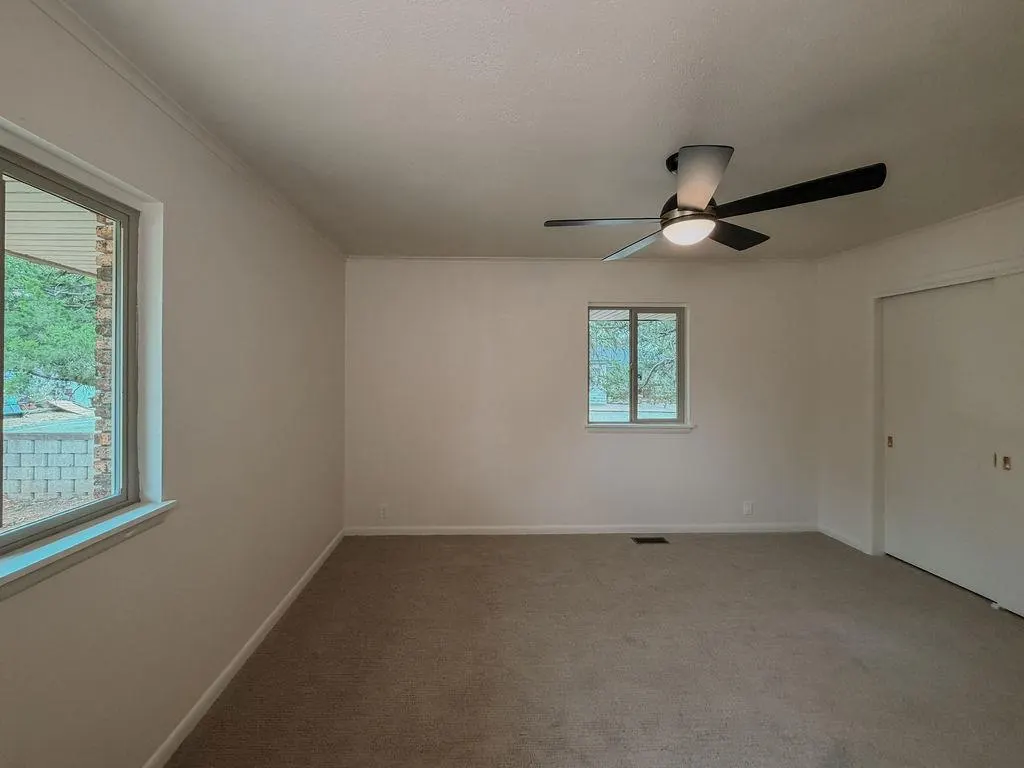 Photo 16 — 410 N Bryan Street, Weatherford, OK 73096