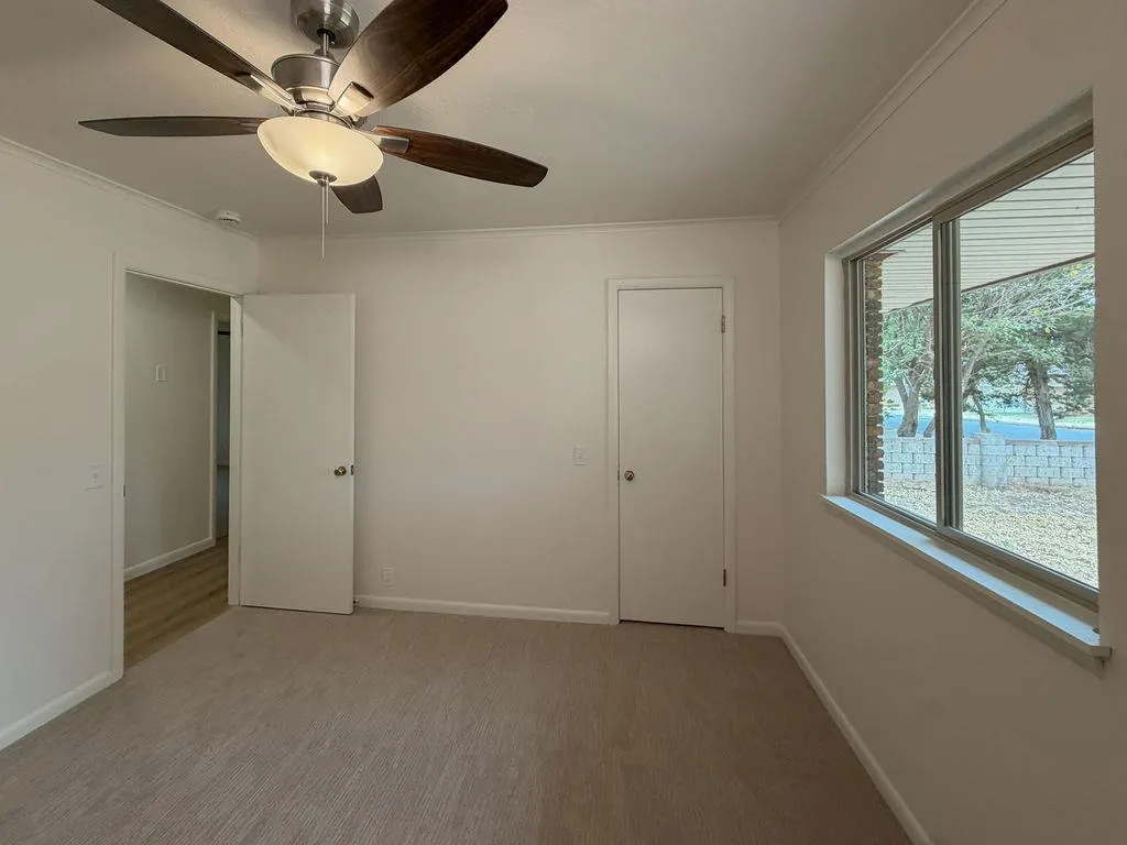 Photo 22 — 410 N Bryan Street, Weatherford, OK 73096