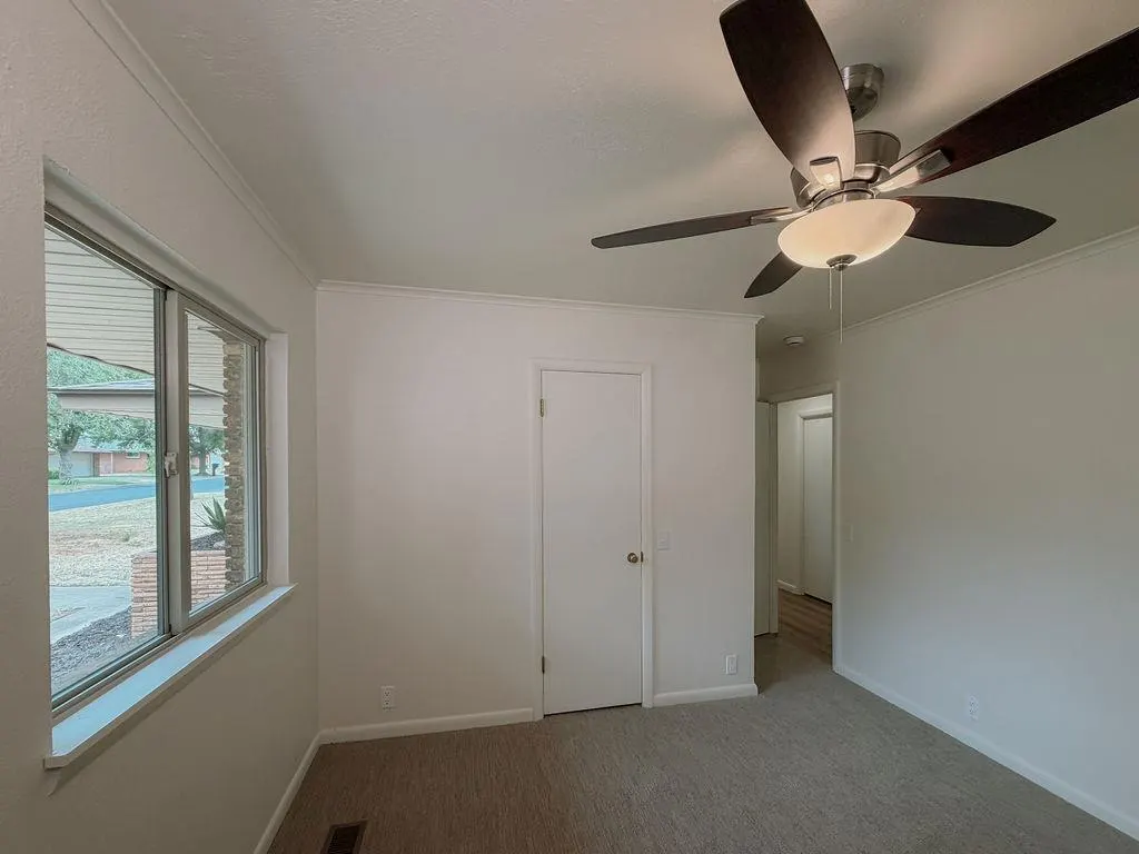 Photo 25 — 410 N Bryan Street, Weatherford, OK 73096