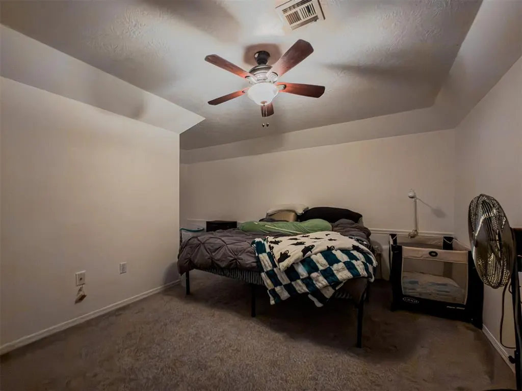 Photo 9 — 3209 Park Avenue, Chickasha, OK 73018