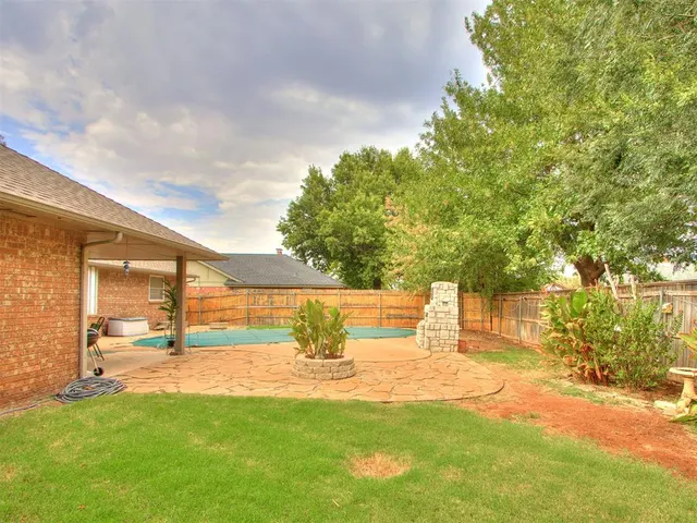 Photo 7 — 10420 Condor Terrace, Oklahoma City, OK 73162