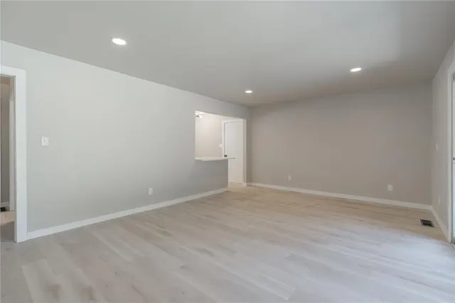 Photo 4 — 3929 NW 59th Street, Oklahoma City, OK 73112