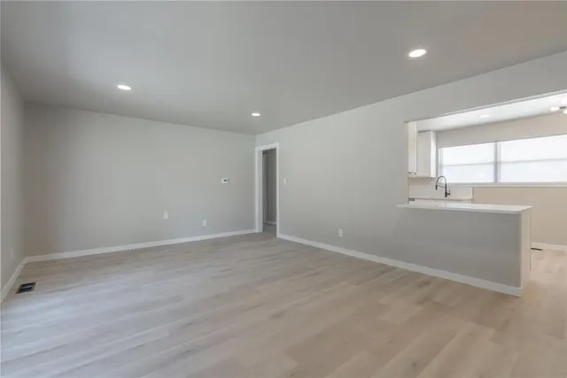 Photo 5 — 3929 NW 59th Street, Oklahoma City, OK 73112