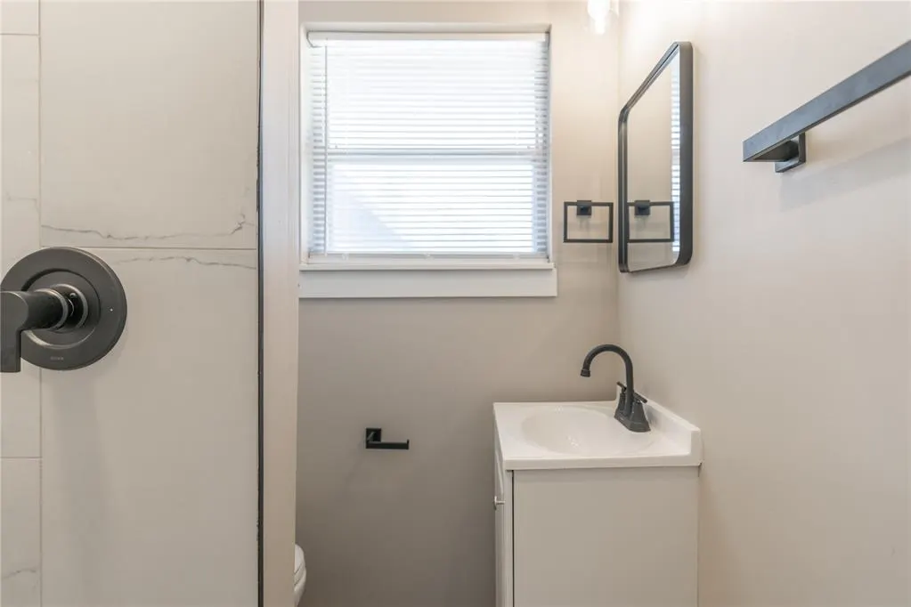 Photo 17 — 3929 NW 59th Street, Oklahoma City, OK 73112