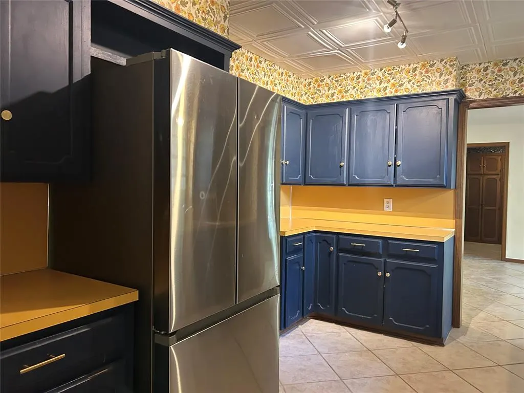 Photo 4 — 1327 Brookdale Drive, Norman, OK 73072