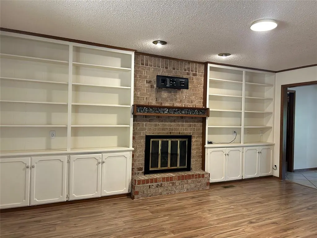 Photo 8 — 1327 Brookdale Drive, Norman, OK 73072