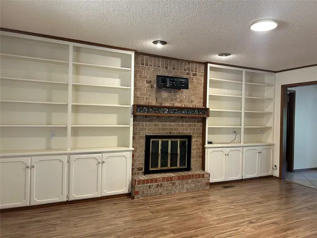 Photo 8 — 1327 Brookdale Drive, Norman, OK 73072
