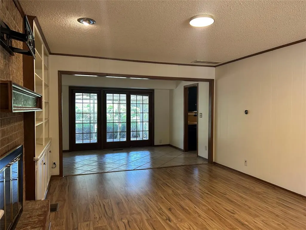 Photo 9 — 1327 Brookdale Drive, Norman, OK 73072