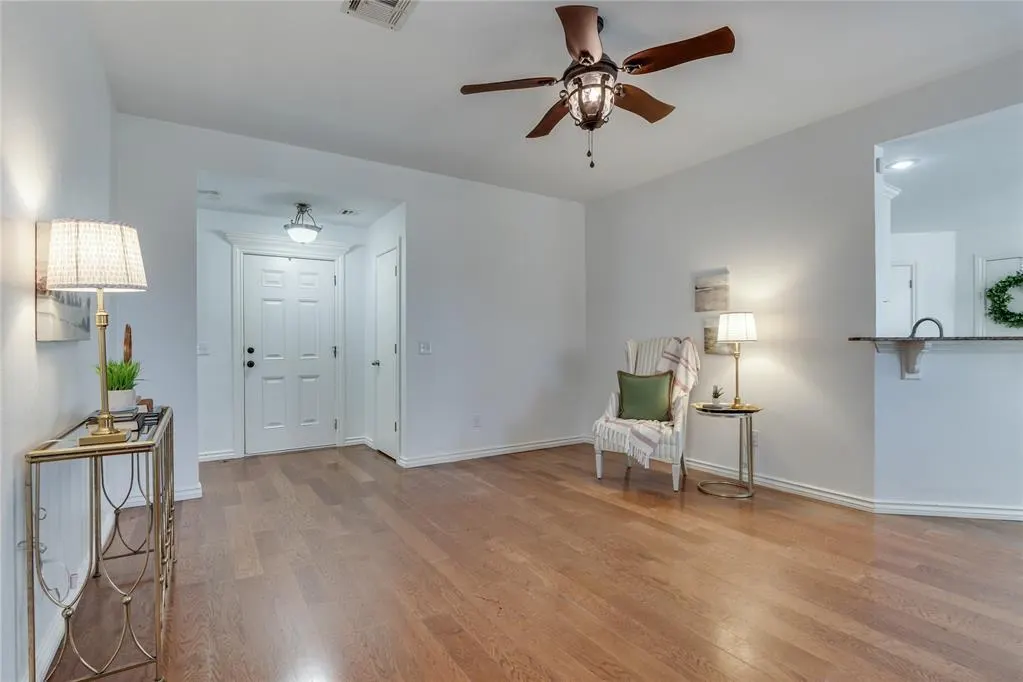 Photo 15 — 202 N Westminster Way, Mustang, OK 73064
