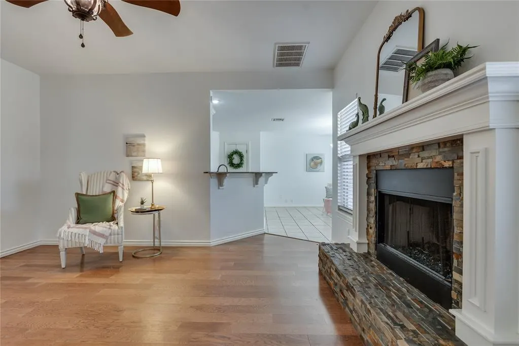 Photo 16 — 202 N Westminster Way, Mustang, OK 73064